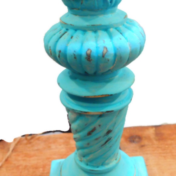 Wood Lamp Chippy Turquoise Painted Farmhou… - Picture 2 of 2